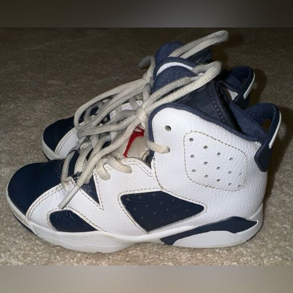 JORDAN RETRO 6 SNEAKERS 12T - Picture 1 of 4